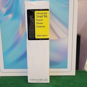 COSRX Advanced Snail 96 Mucin Power Essence in the 100ml New Sealed Box